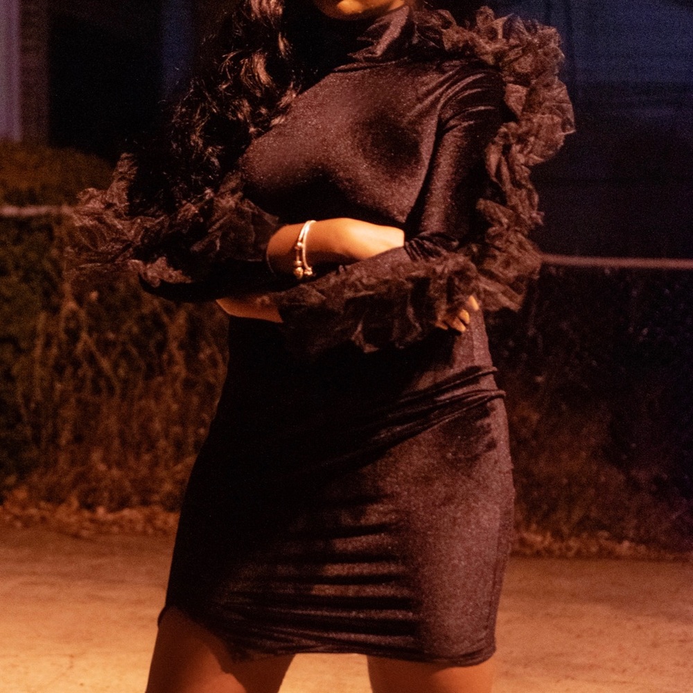 Ruffle long sleeve dress